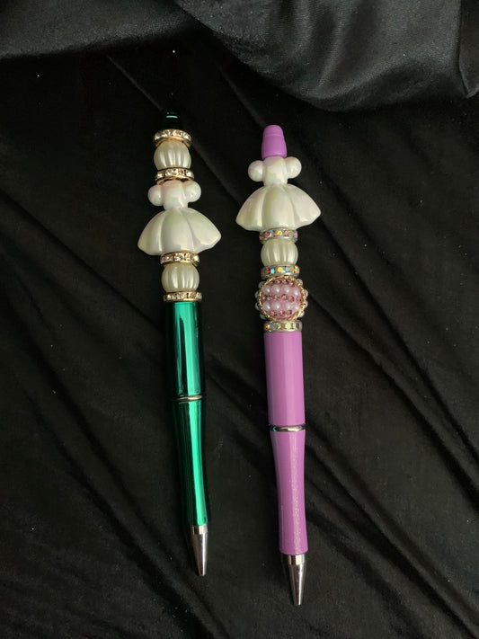 Wedding Pen: Dress